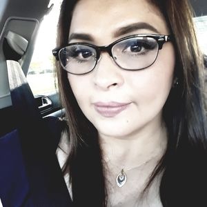 Meet your Posher, Maya